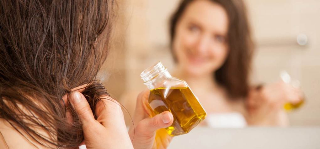 Ủ tóc bằng mật ong: 5 tác dụng dưỡng tóc và làm đẹp tóc hiệu quả